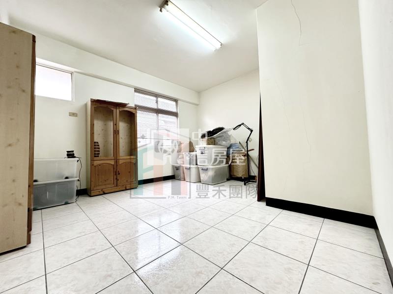 【豐禾】武漢國中雙車別墅房屋室內格局與周邊環境