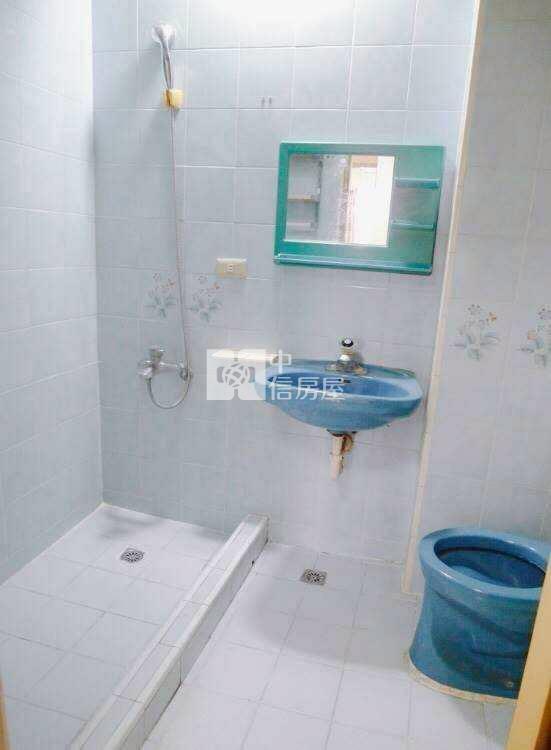 文山特區華廈溫馨三房房屋室內格局與周邊環境