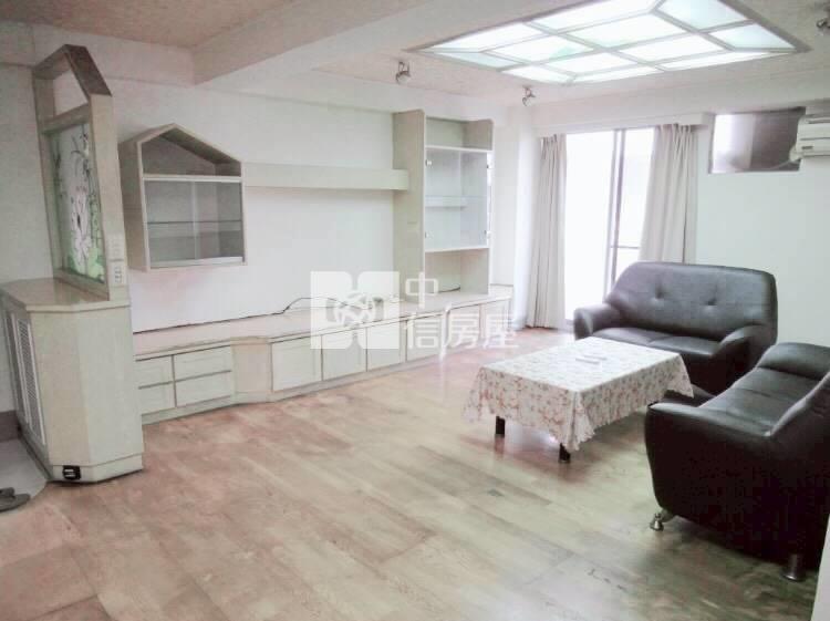 文山特區華廈溫馨三房房屋室內格局與周邊環境