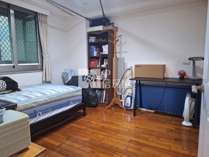 平鎮車站金碧輝煌4房房屋室內格局與周邊環境