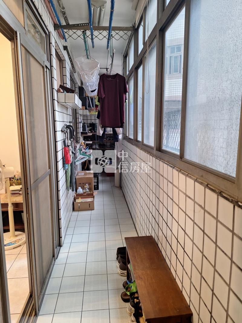 平鎮車站金碧輝煌4房房屋室內格局與周邊環境