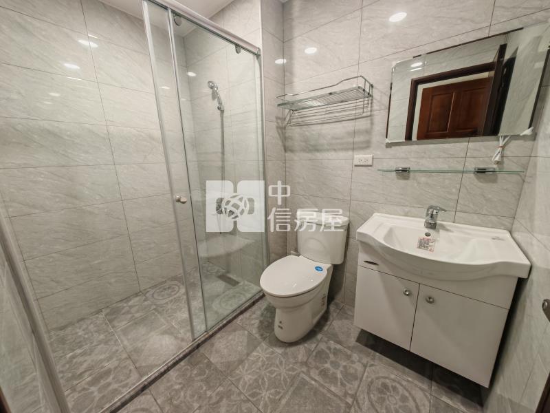 近機捷A21大地坪電梯透天房屋室內格局與周邊環境