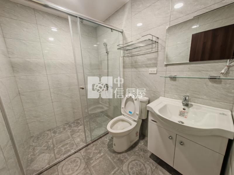 近機捷A21大地坪電梯透天房屋室內格局與周邊環境