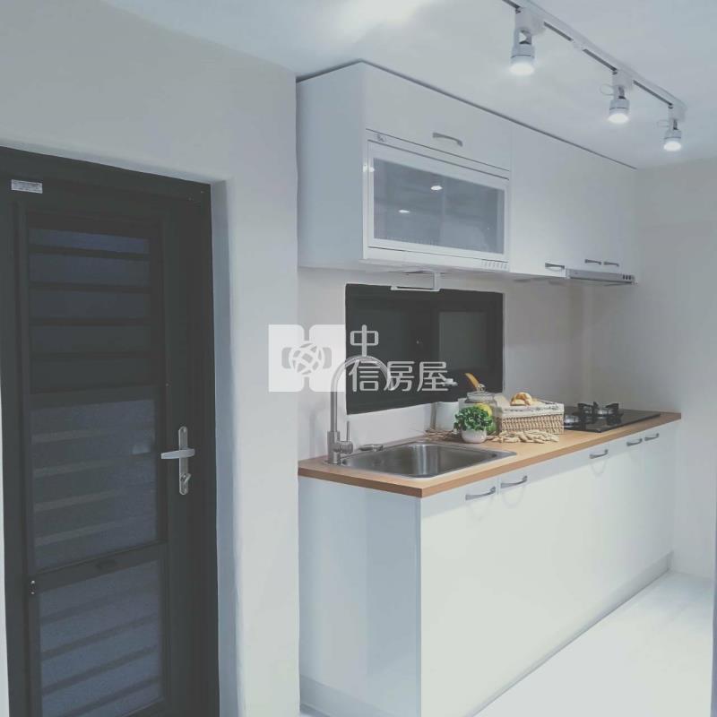 小港國際花市翻新1樓+夾公寓房屋室內格局與周邊環境