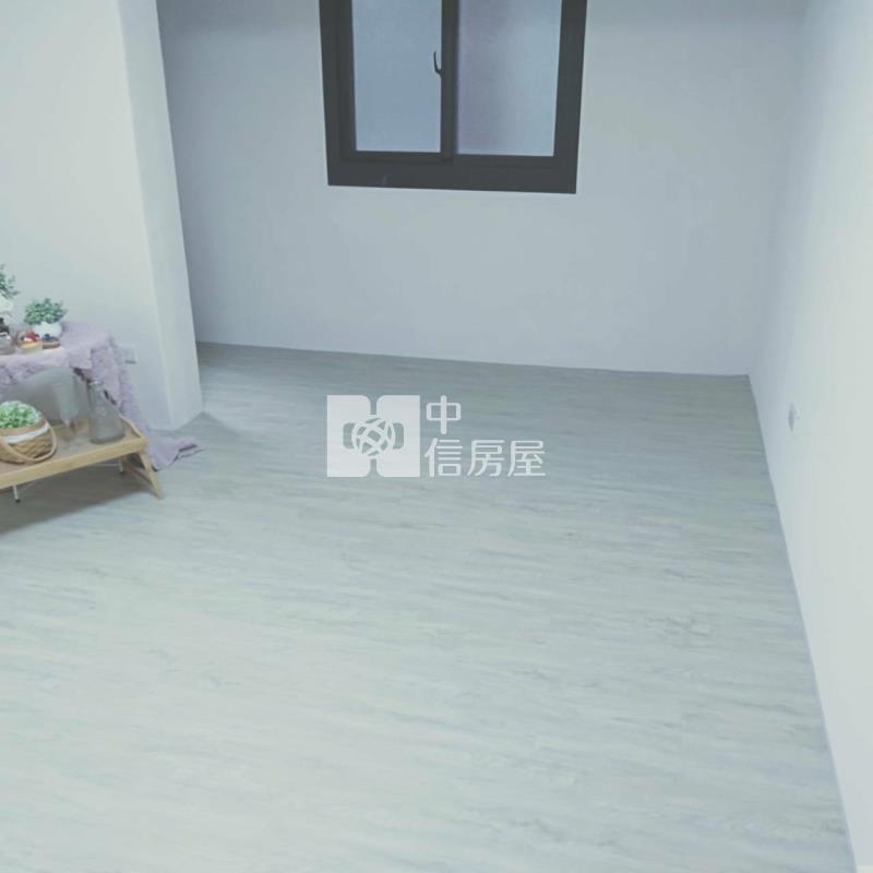 小港國際花市翻新1樓+夾公寓房屋室內格局與周邊環境