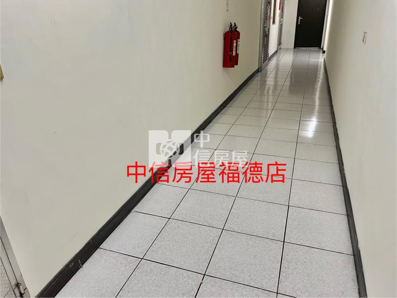 新光三越車位3房房屋室內格局與周邊環境