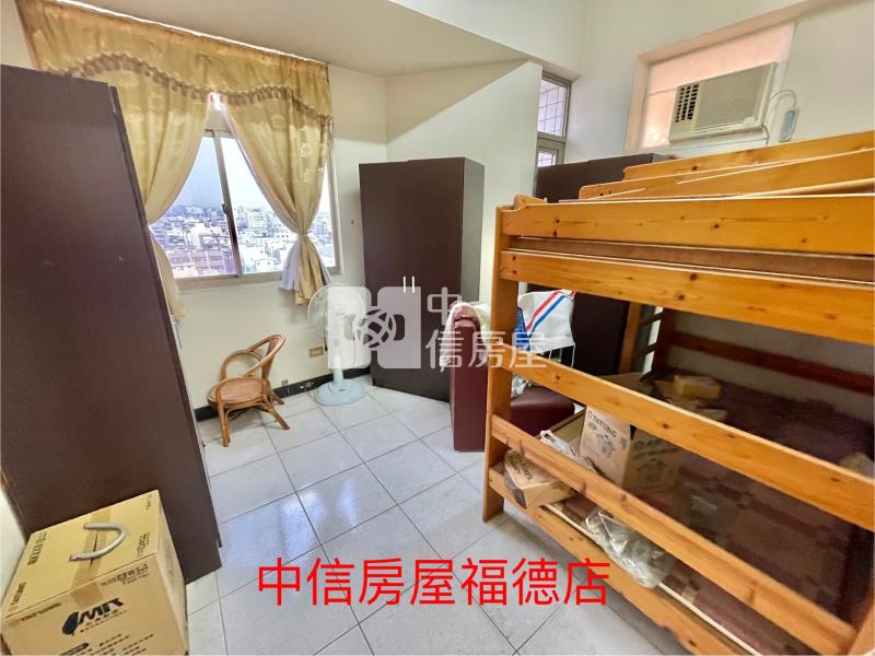 新光三越車位3房房屋室內格局與周邊環境