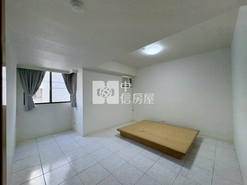 市政大空間四房平車暖心華廈房屋室內格局與周邊環境