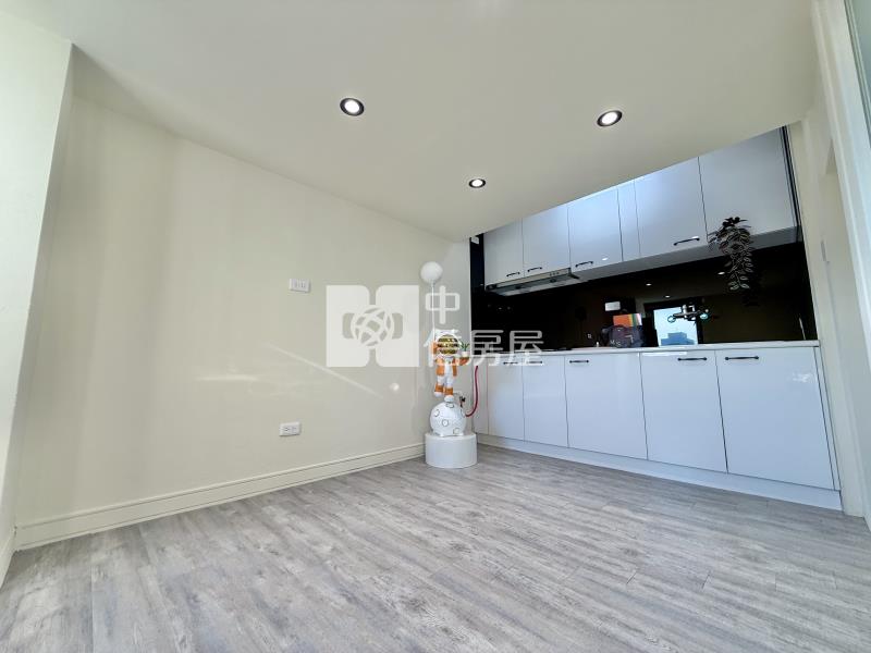 精誠大業商圈精美3房+閣樓平車美屋房屋室內格局與周邊環境