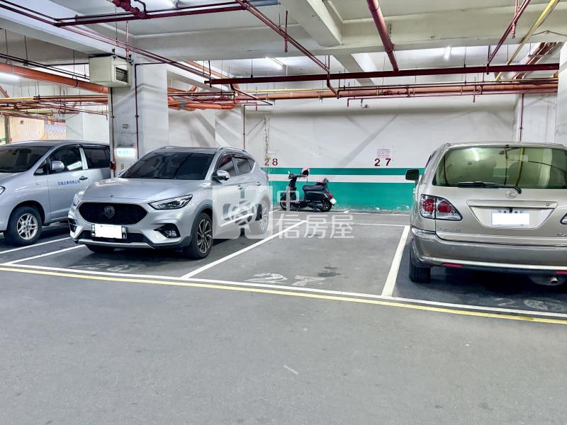 精誠大業商圈精美3房+閣樓平車美屋房屋室內格局與周邊環境