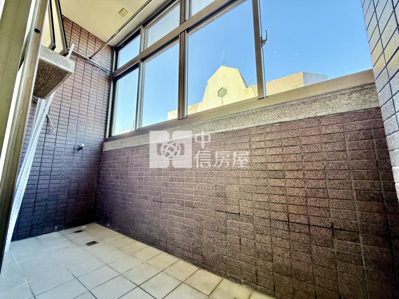 精誠大業商圈精美3房+閣樓平車美屋房屋室內格局與周邊環境