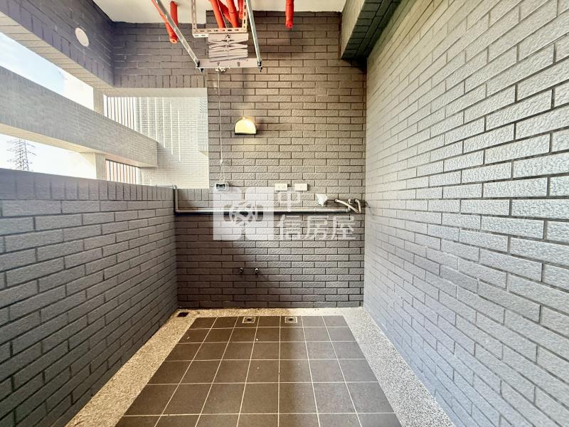 佳茂6962御景莊園朝南四房平車房屋室內格局與周邊環境