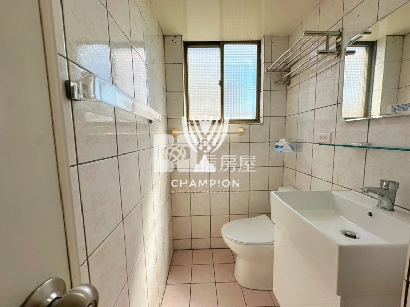 【冠軍】海中天三房房屋室內格局與周邊環境