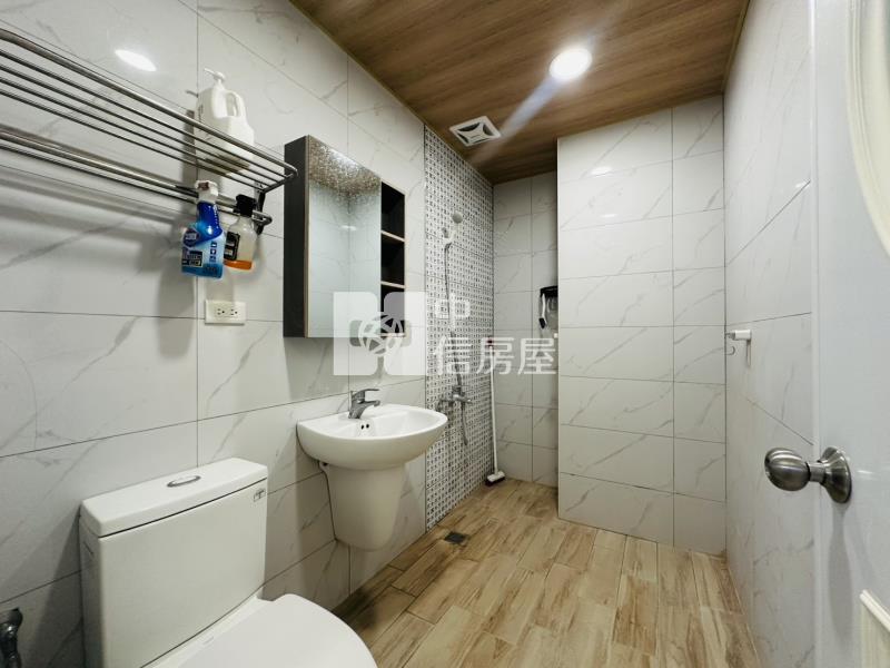 東山河大坪數3房平車房屋室內格局與周邊環境