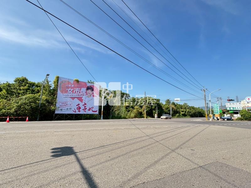 楠西區正路面乙種工業地房屋室內格局與周邊環境