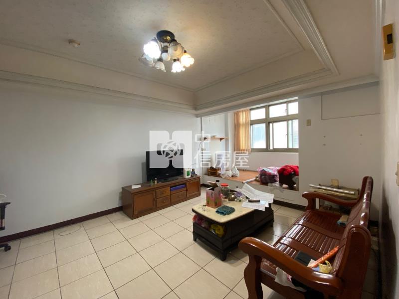 莒光公園四房車房屋室內格局與周邊環境