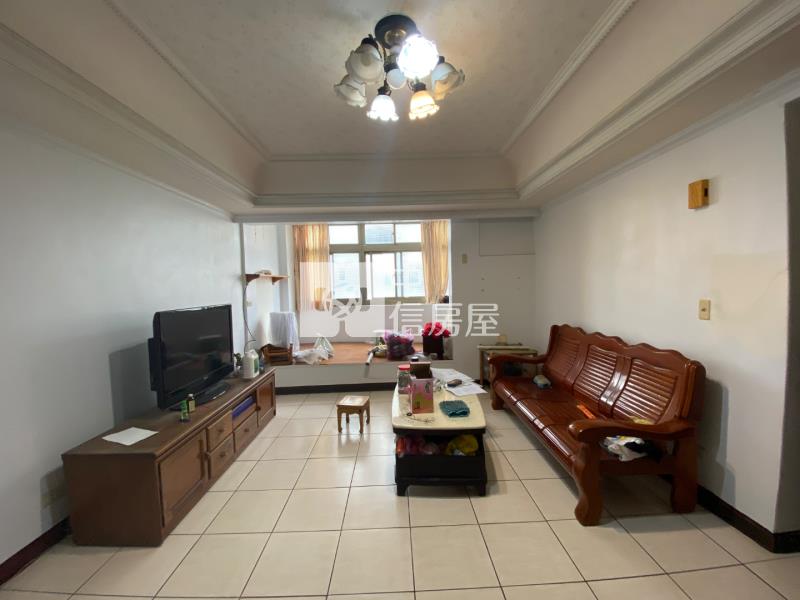 莒光公園四房車房屋室內格局與周邊環境