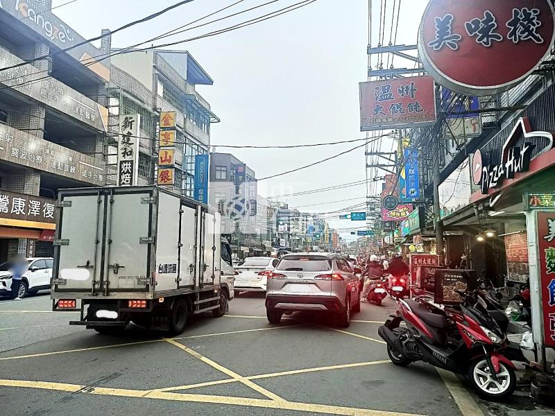 b-02歡喜年年房屋室內格局與周邊環境