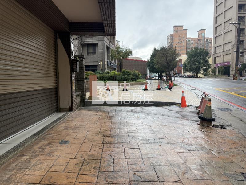 平興國小稀有大店住房屋室內格局與周邊環境