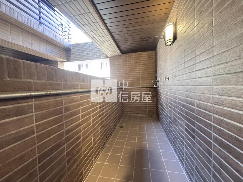 櫻花旭全新四房車位房屋室內格局與周邊環境