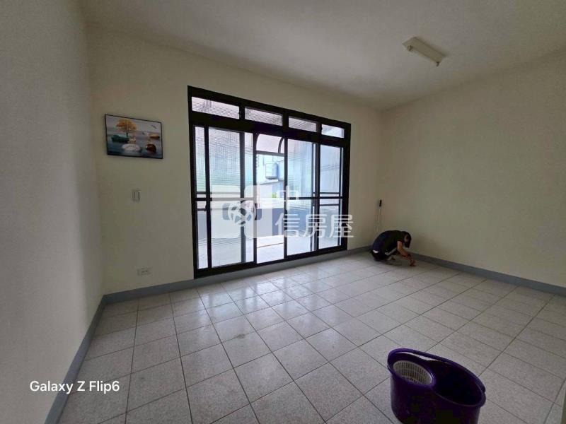 平鎮大潤發整新透天房屋室內格局與周邊環境