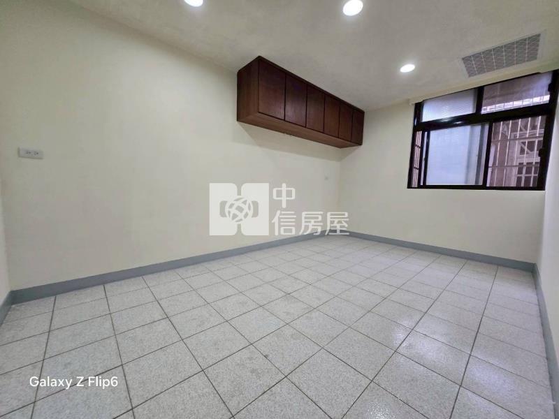 平鎮大潤發整新透天房屋室內格局與周邊環境