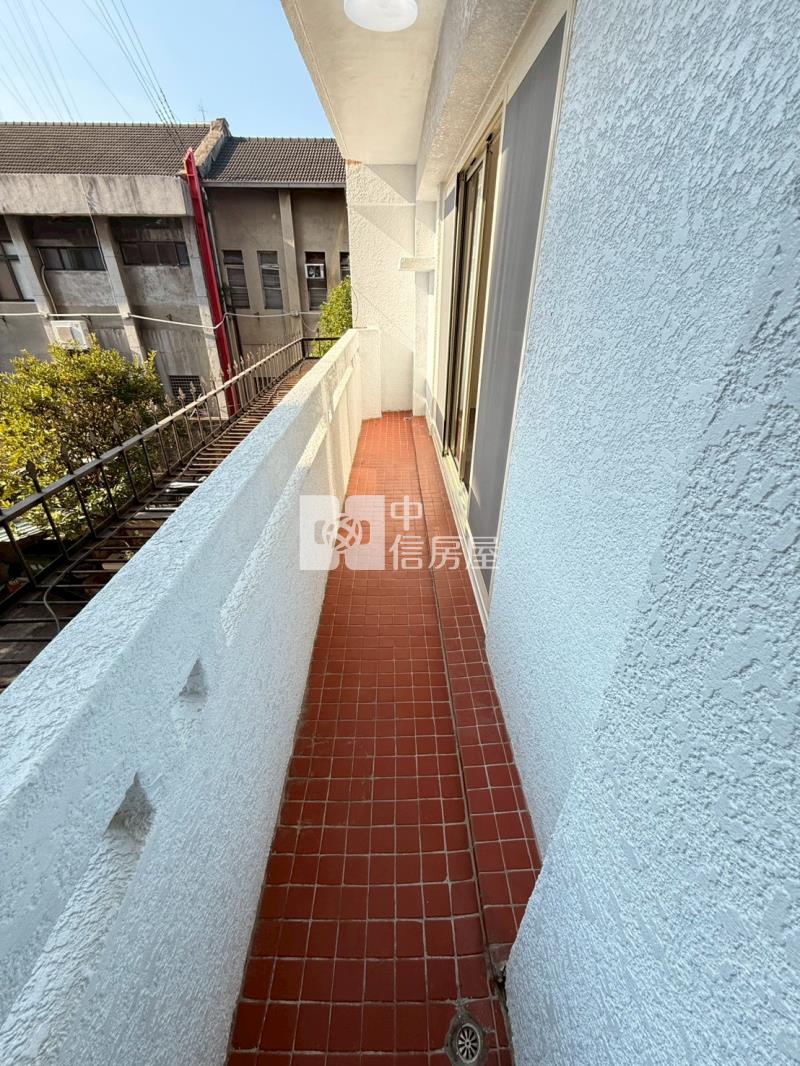 台中醫院火車站裝潢電梯三房美屋房屋室內格局與周邊環境