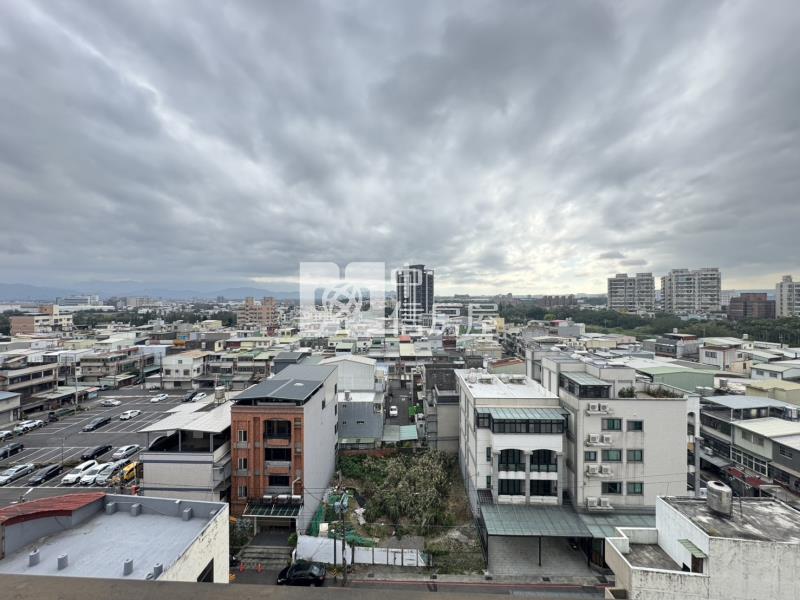 東安國中景觀兩房車房屋室內格局與周邊環境