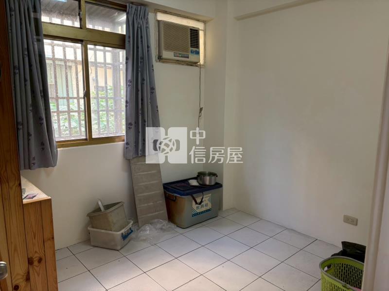 星巴克旁華廈房屋室內格局與周邊環境