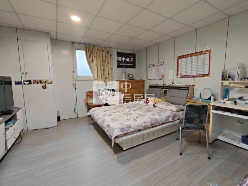 【專任】平鎮家樂福旁美透天(室內車庫)房屋室內格局與周邊環境