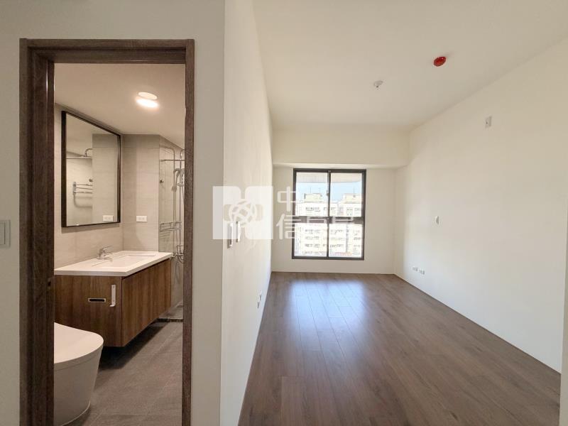 馥景莊園3改2房視野雙平車房屋室內格局與周邊環境