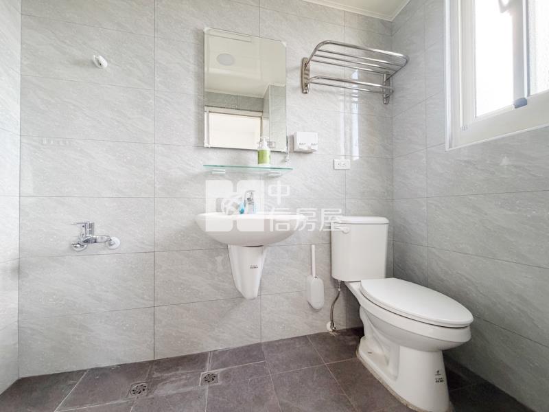 中山醫低總價漂亮兩房房屋室內格局與周邊環境