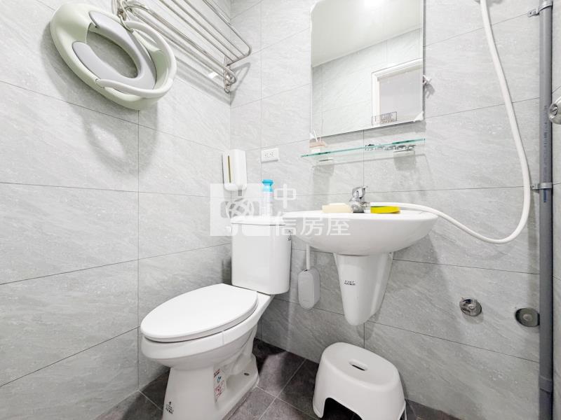 中山醫低總價漂亮兩房房屋室內格局與周邊環境