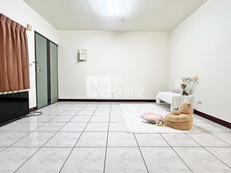 東興國小低總電梯2房房屋室內格局與周邊環境