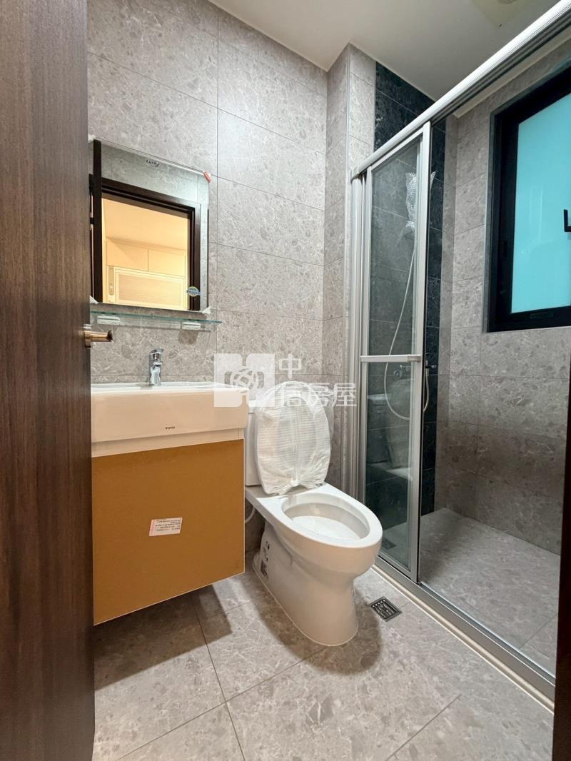 正爽文路全新落成高質感挑高收租1房1廳套房房屋室內格局與周邊環境