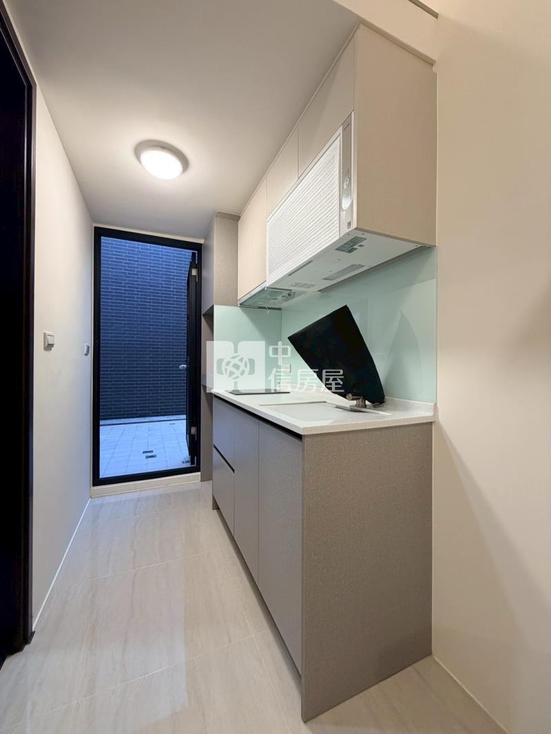 正爽文路全新落成高質感挑高收租1房1廳套房房屋室內格局與周邊環境