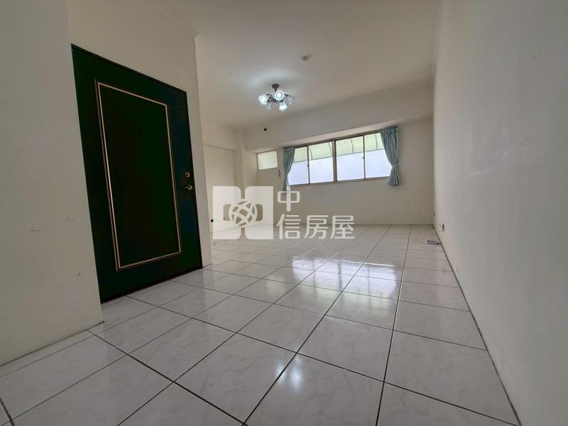 近體育園區電梯大三房房屋室內格局與周邊環境