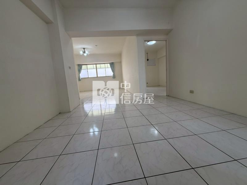 近體育園區電梯大三房房屋室內格局與周邊環境