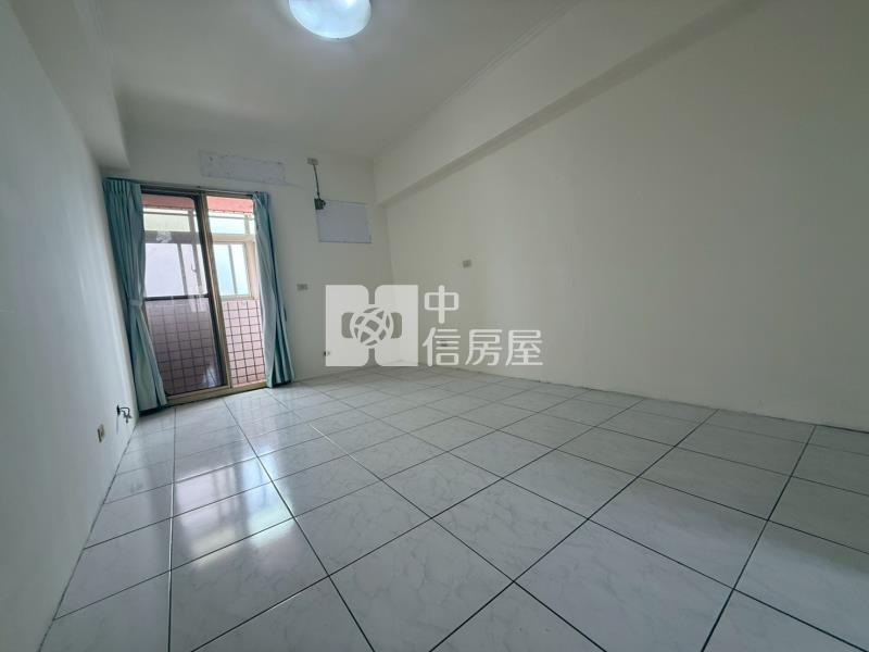 近體育園區電梯大三房房屋室內格局與周邊環境