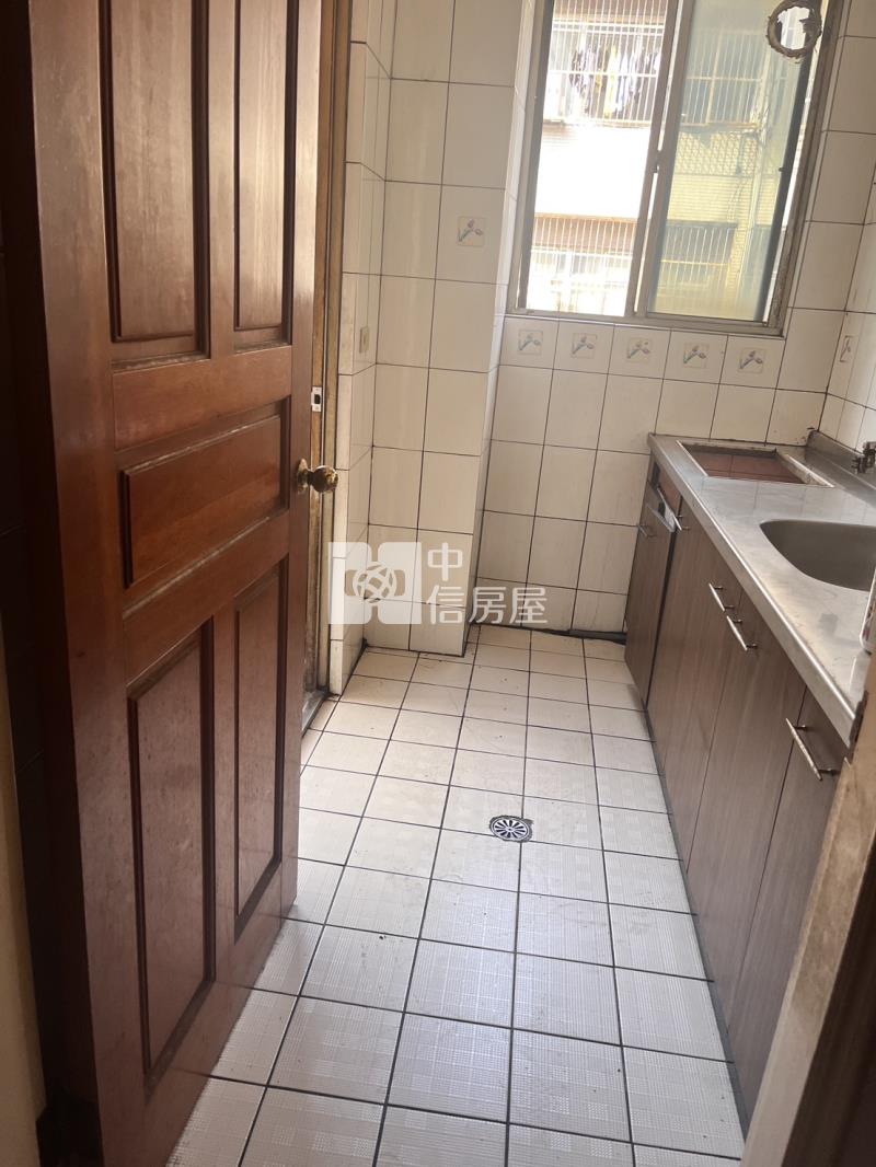 東興國中電梯3房車房屋室內格局與周邊環境