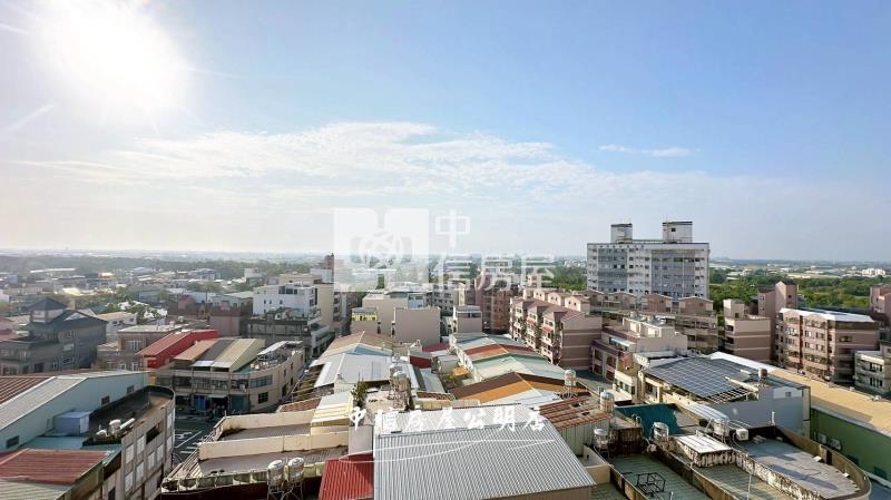 友愛商圈3房平面車位房屋室內格局與周邊環境