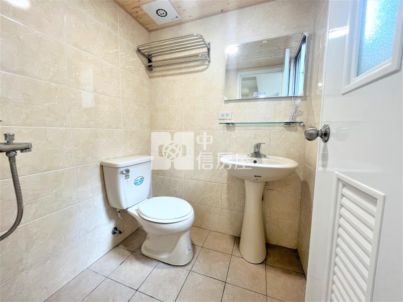 城市經典採光美套房房屋室內格局與周邊環境