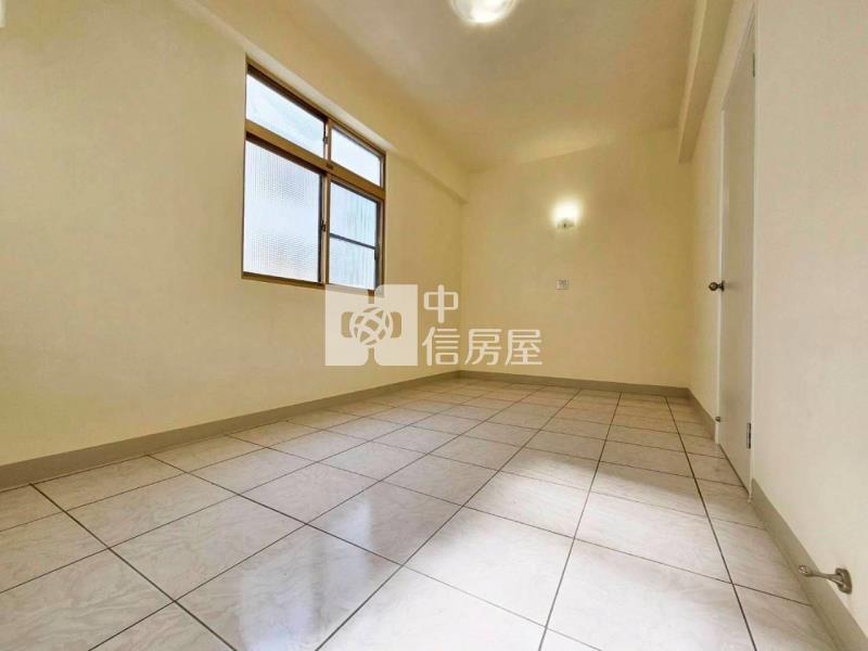 大村明星社區車庫別墅房屋室內格局與周邊環境