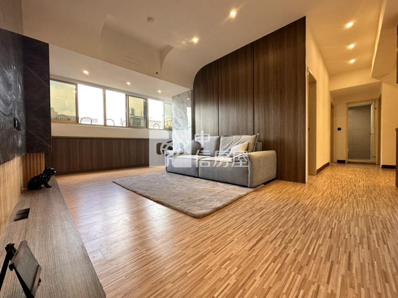 體育園區豪華電梯3房房屋室內格局與周邊環境