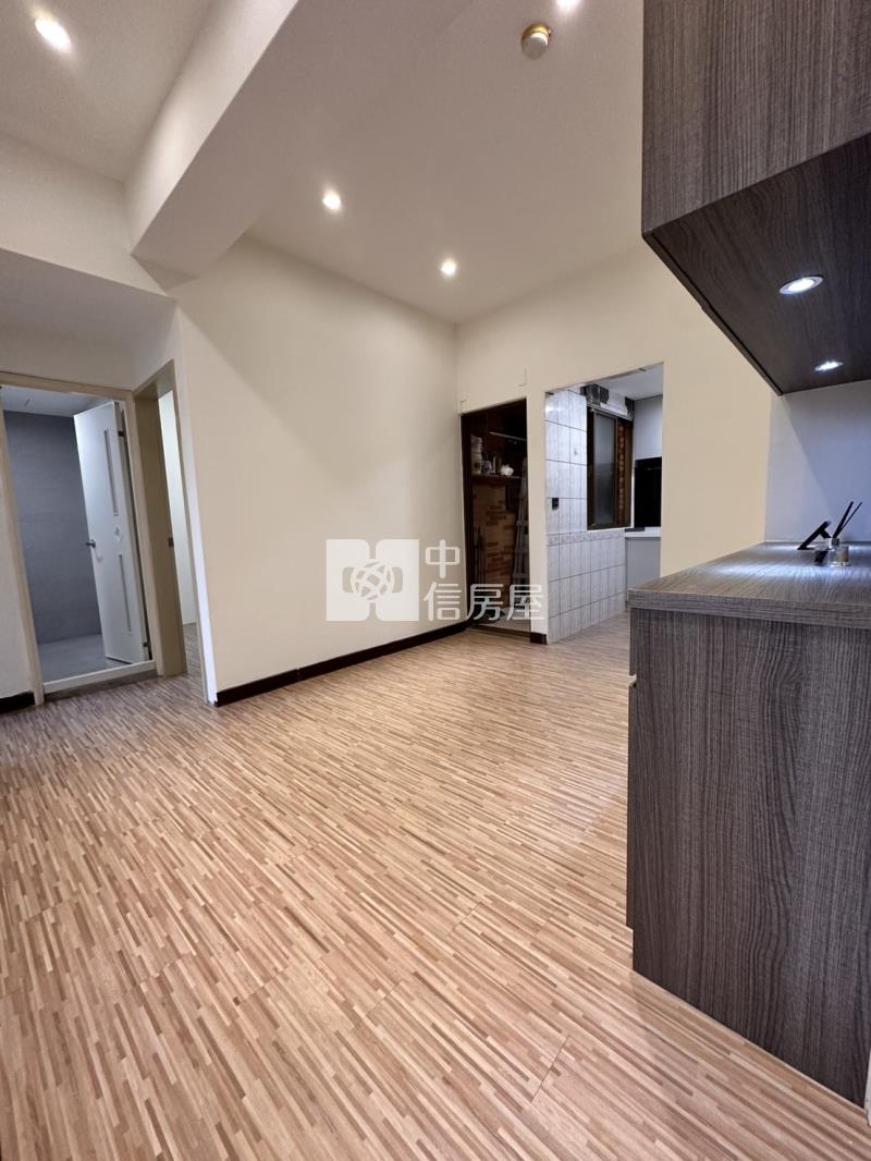 體育園區豪華電梯3房房屋室內格局與周邊環境