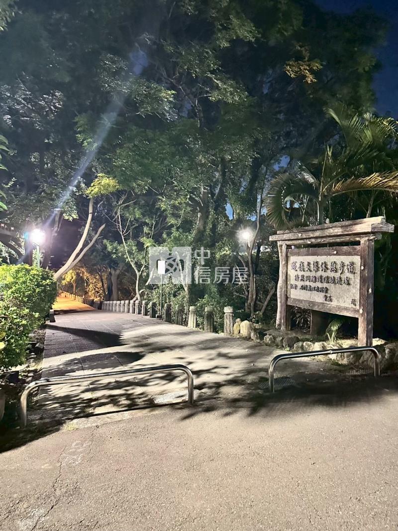 麒麟山莊邊間大地坪近交流道別墅房屋室內格局與周邊環境