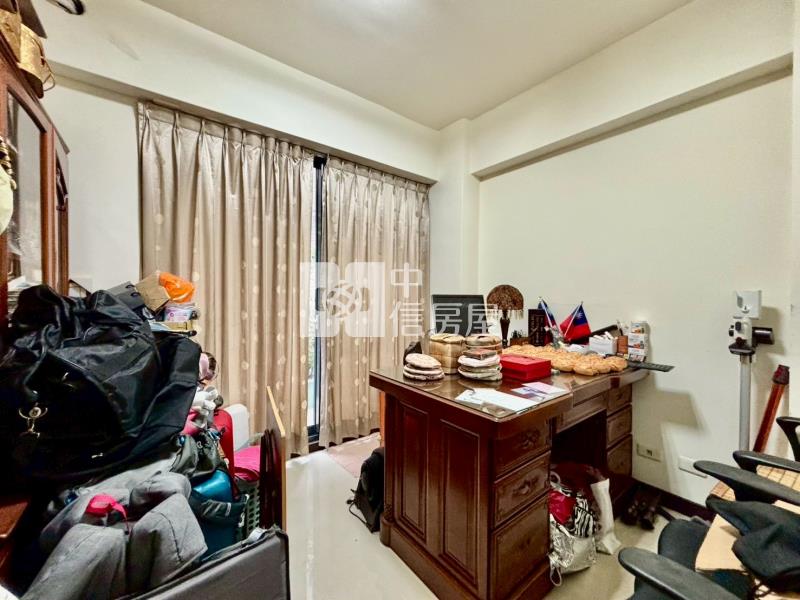 葳格中學宏績馥郁大地坪孝親花園別墅房屋室內格局與周邊環境