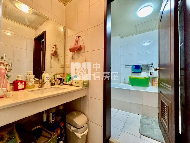 葳格中學宏績馥郁大地坪孝親花園別墅房屋室內格局與周邊環境