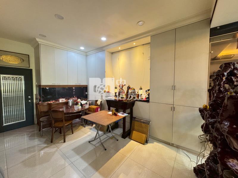 南投信義臻寶豪墅房屋室內格局與周邊環境