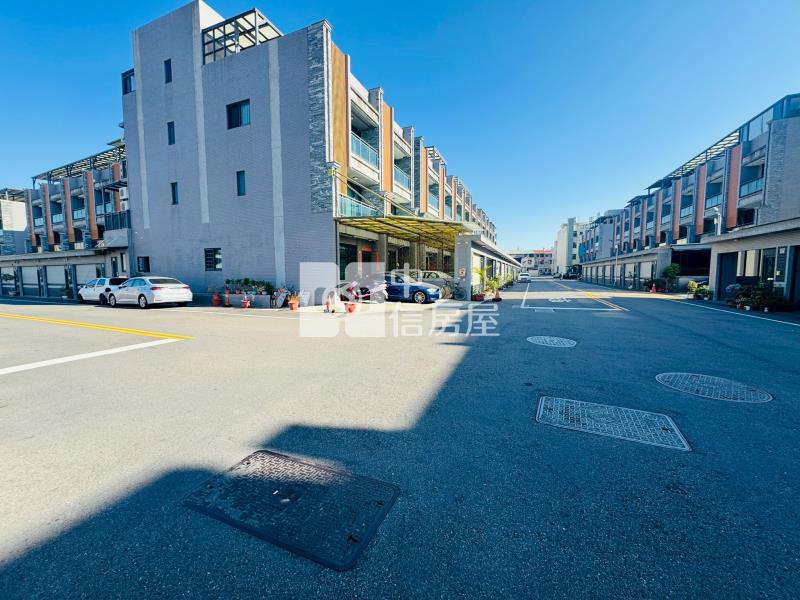 南投信義臻寶豪墅房屋室內格局與周邊環境